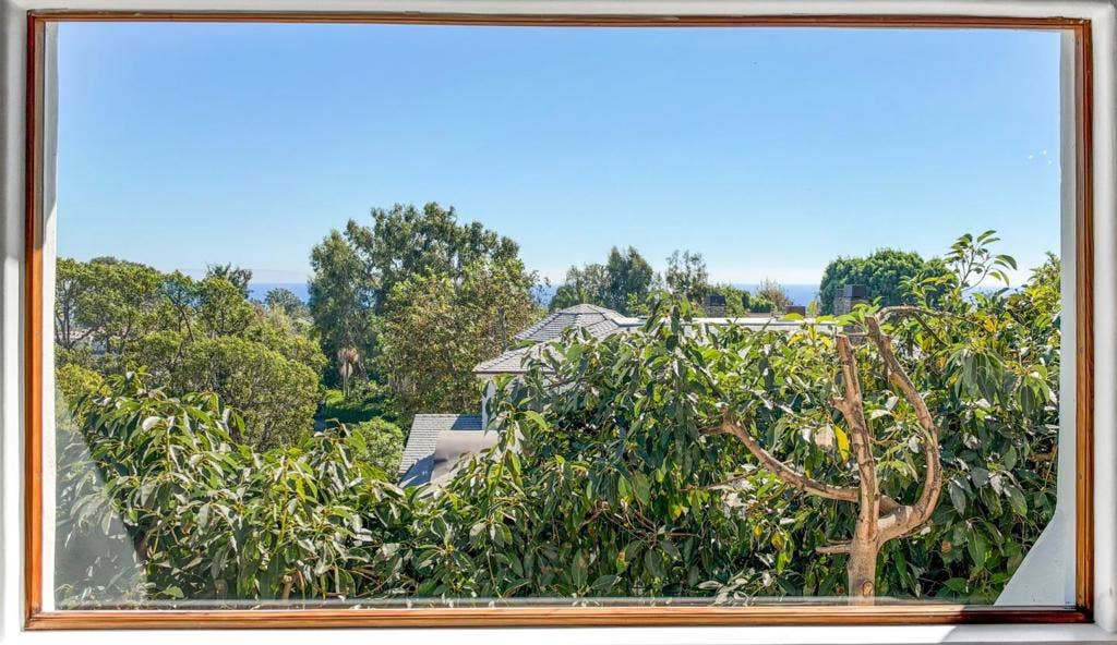 14900 Camarosa Drive, Pacific Palisades, CA 90272 14900 Camarosa Drive, Pacific Palisades, CA 90272
