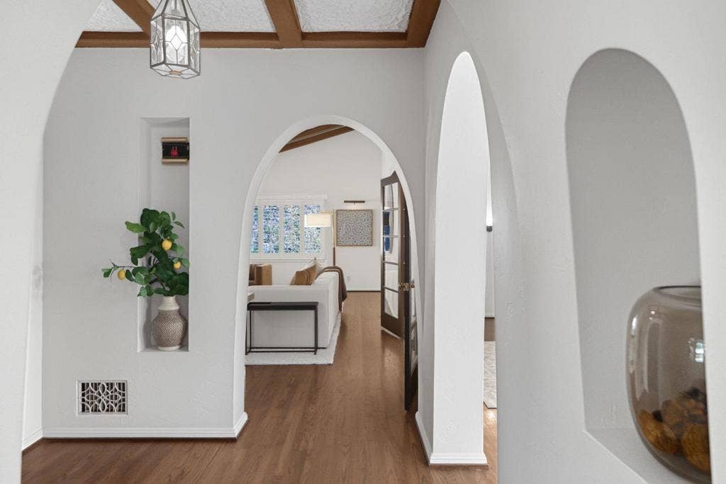 14900 Camarosa Drive, Pacific Palisades, CA 90272 14900 Camarosa Drive, Pacific Palisades, CA 90272