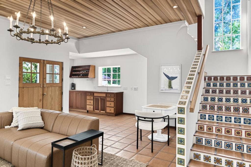 14900 Camarosa Drive, Pacific Palisades, CA 90272 14900 Camarosa Drive, Pacific Palisades, CA 90272