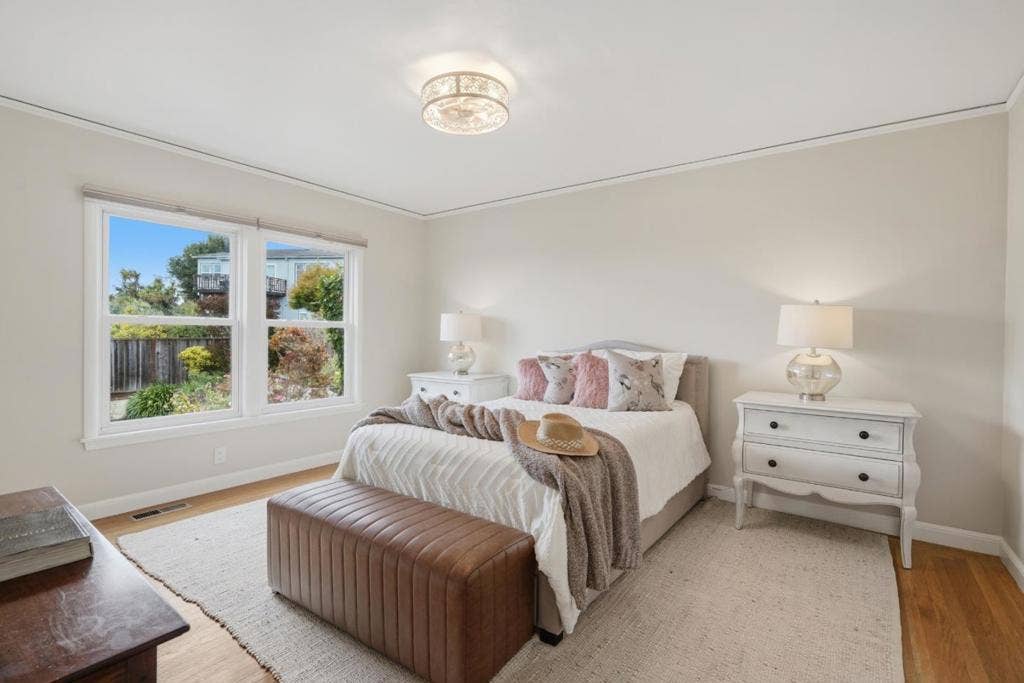 4024 Bayview Avenue, San Mateo, CA 94403 4024 Bayview Avenue, San Mateo, CA 94403