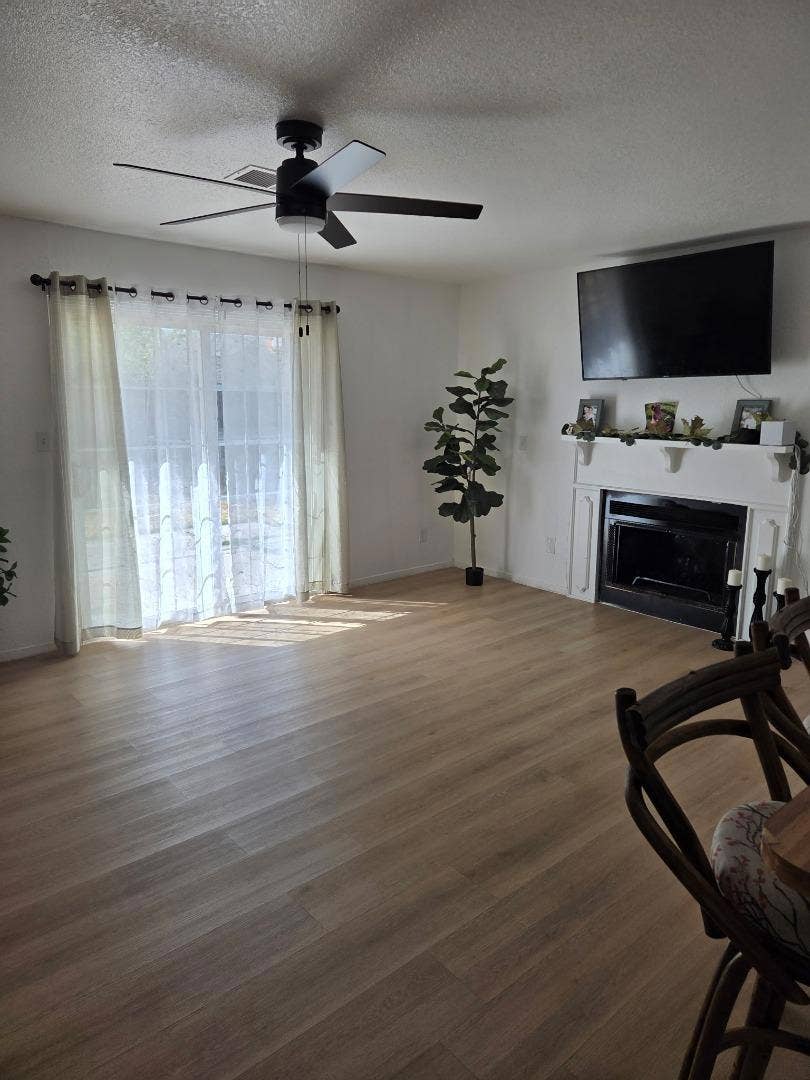 515 N Santa Monica Street, Los Banos, CA 93635