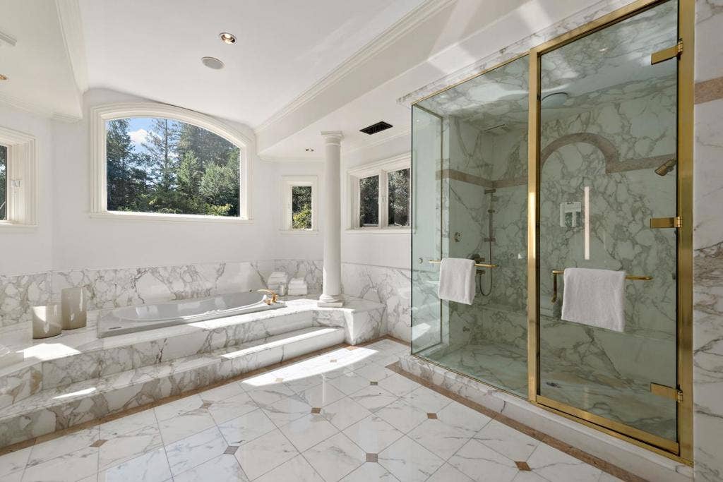 59 Somerset Lane, Atherton, CA 94027