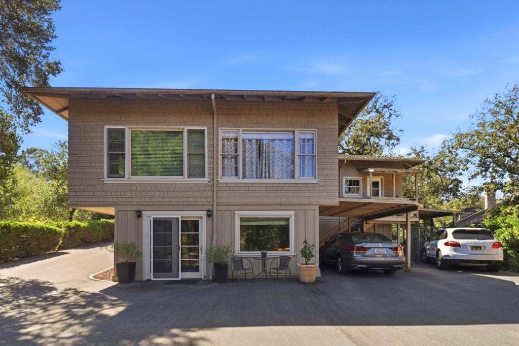 388 Albion Avenue, Woodside, CA 94062 388 Albion Avenue, Woodside, CA 94062