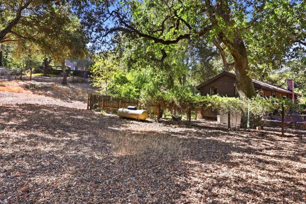 388 Albion Avenue, Woodside, CA 94062 388 Albion Avenue, Woodside, CA 94062