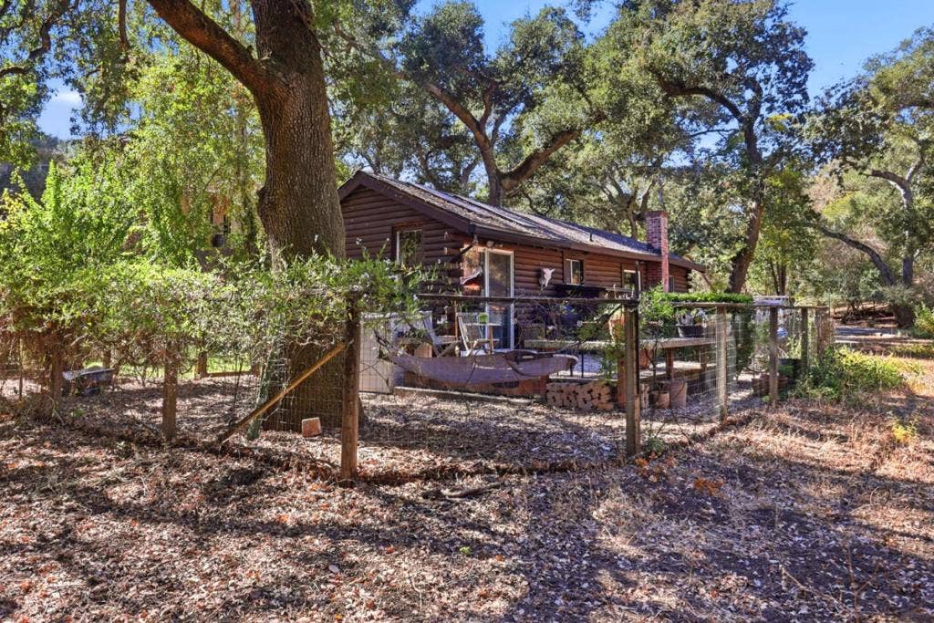 388 Albion Avenue, Woodside, CA 94062 388 Albion Avenue, Woodside, CA 94062