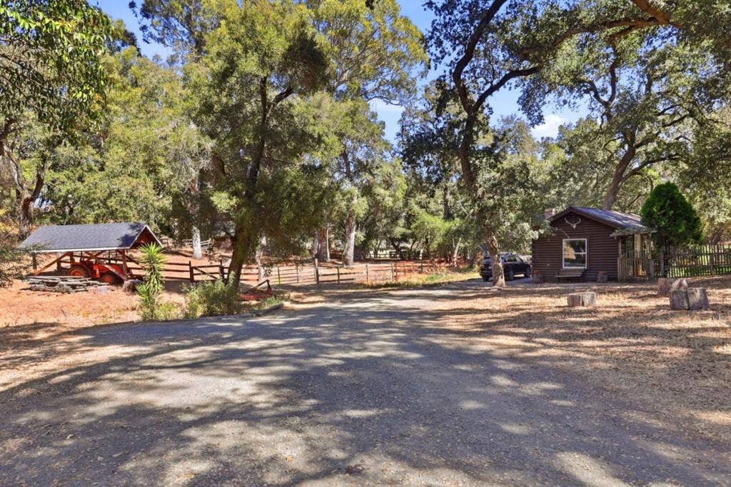 388 Albion Avenue, Woodside, CA 94062 388 Albion Avenue, Woodside, CA 94062