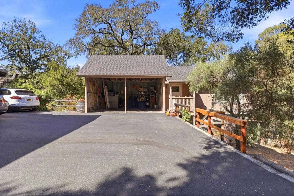 388 Albion Avenue, Woodside, CA 94062 388 Albion Avenue, Woodside, CA 94062