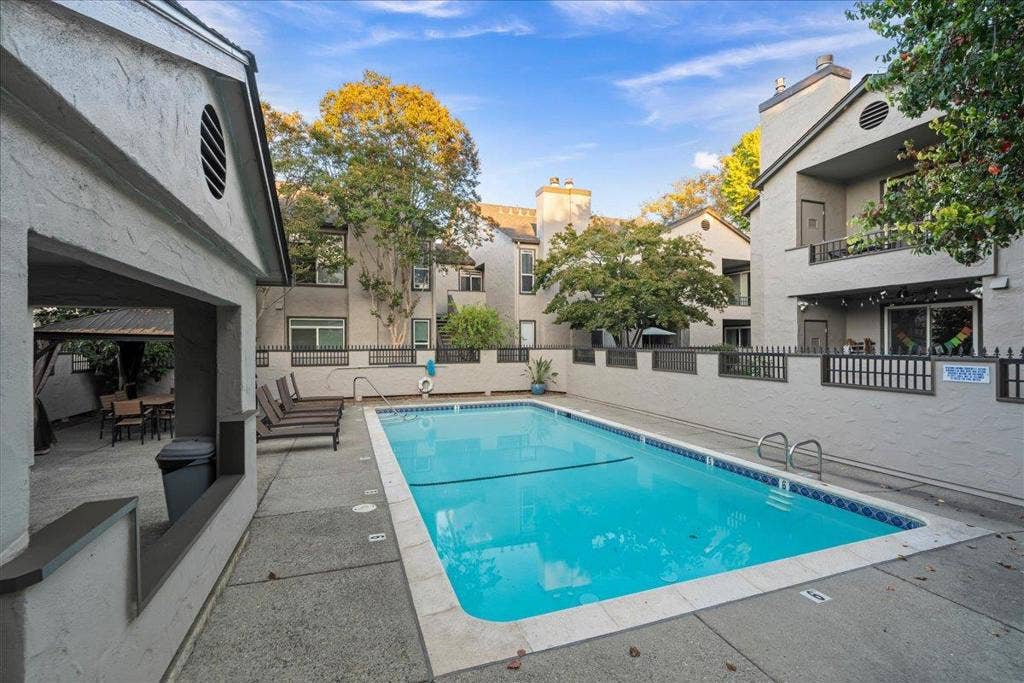 95 Hobson Street, #5B, San Jose, CA 95110 95 Hobson Street, #5B, San Jose, CA 95110