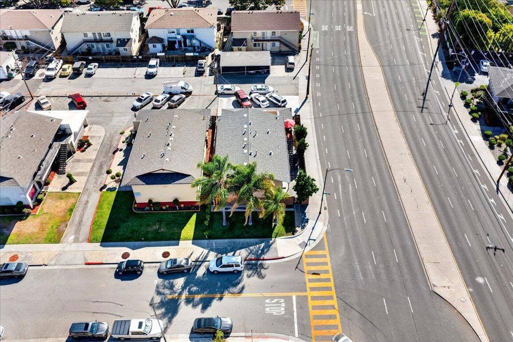 5601 Hoffman Court, San Jose, CA 95118 5601 Hoffman Court, San Jose, CA 95118