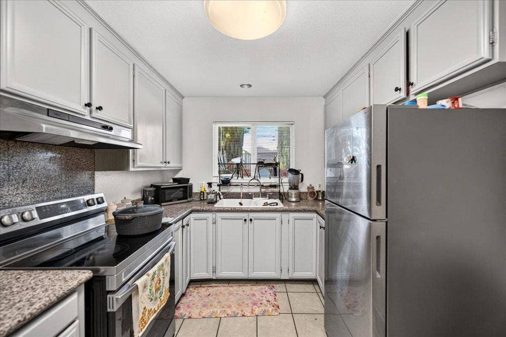 5601 Hoffman Court, San Jose, CA 95118 5601 Hoffman Court, San Jose, CA 95118