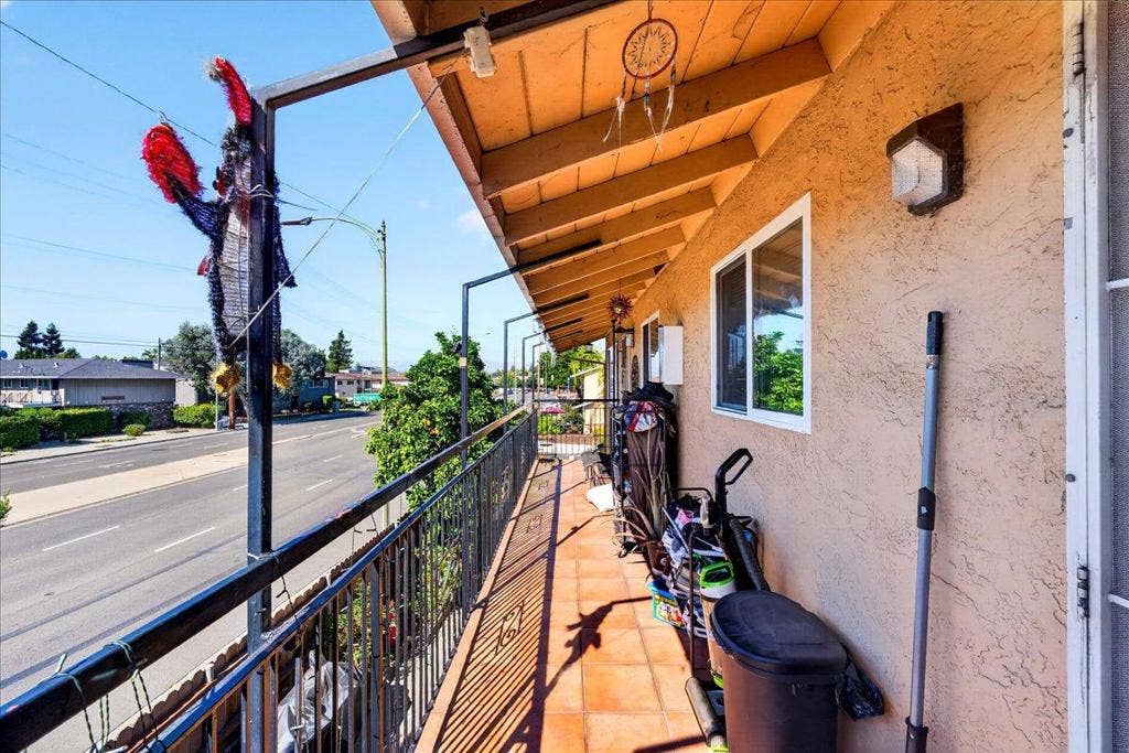 5601 Hoffman Court, San Jose, CA 95118 5601 Hoffman Court, San Jose, CA 95118