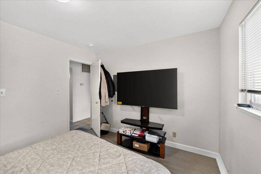 5601 Hoffman Court, San Jose, CA 95118 5601 Hoffman Court, San Jose, CA 95118