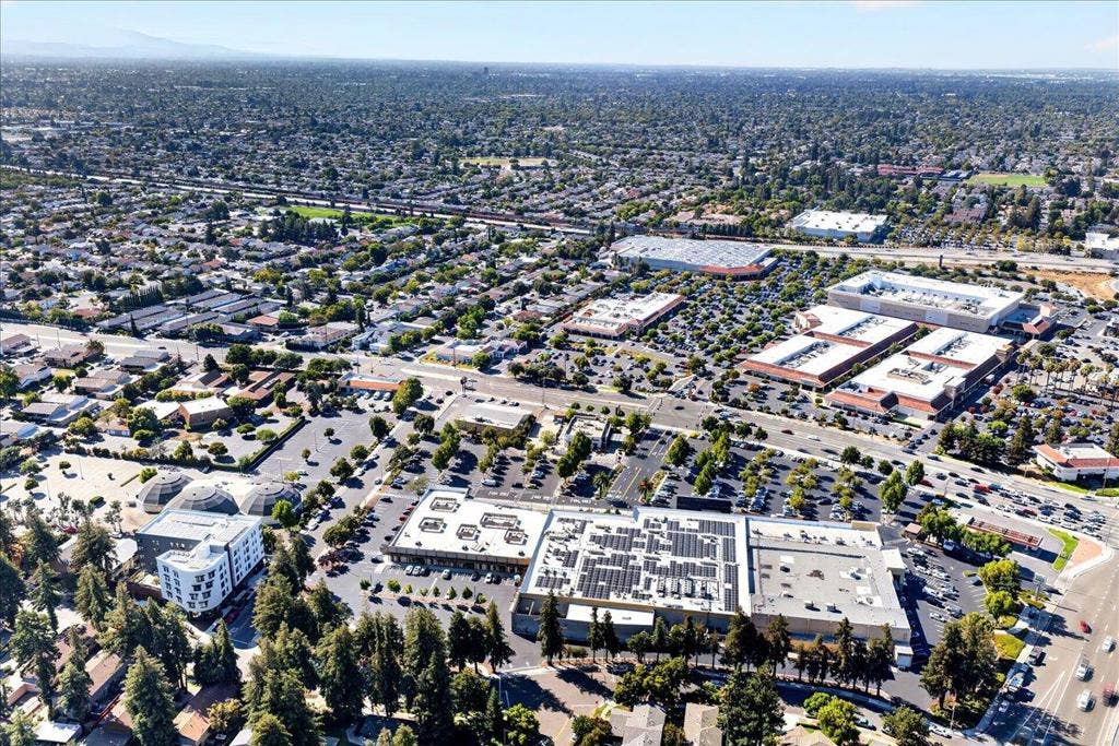 5601 Hoffman Court, San Jose, CA 95118 5601 Hoffman Court, San Jose, CA 95118