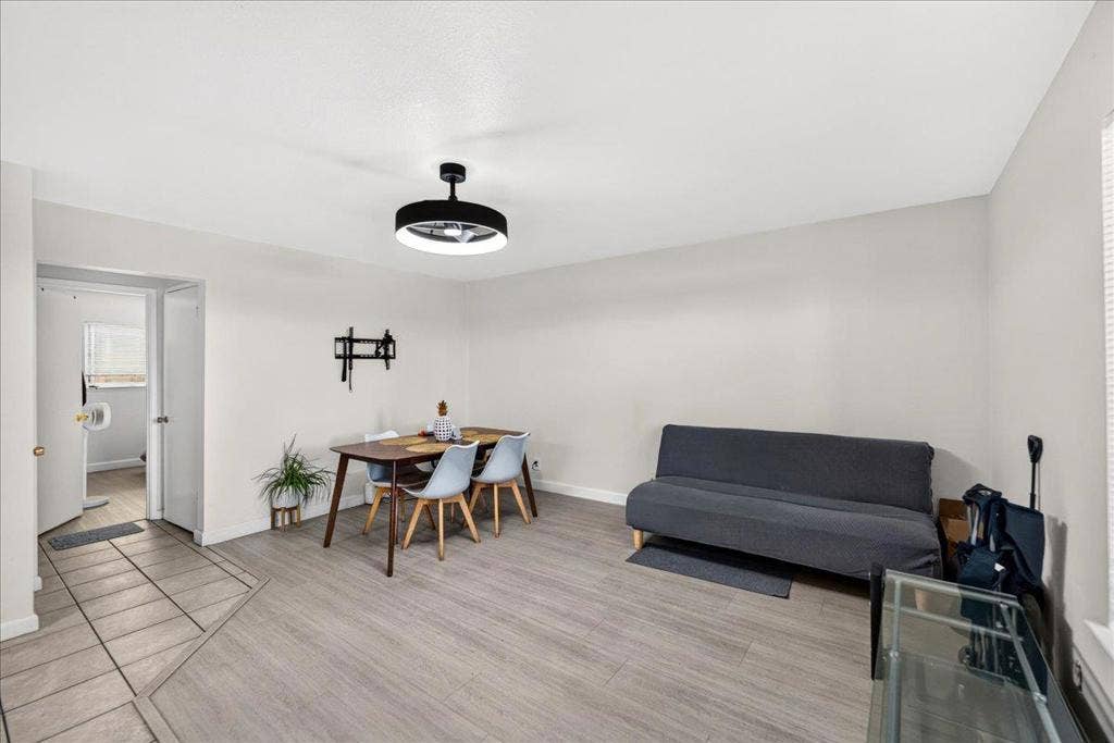 5601 Hoffman Court, San Jose, CA 95118 5601 Hoffman Court, San Jose, CA 95118