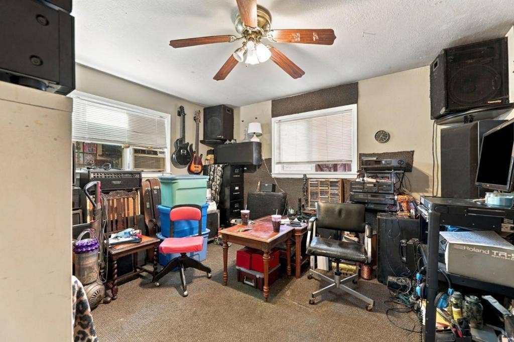 1643 Stardust Court, Santa Clara, CA 95050 1643 Stardust Court, Santa Clara, CA 95050