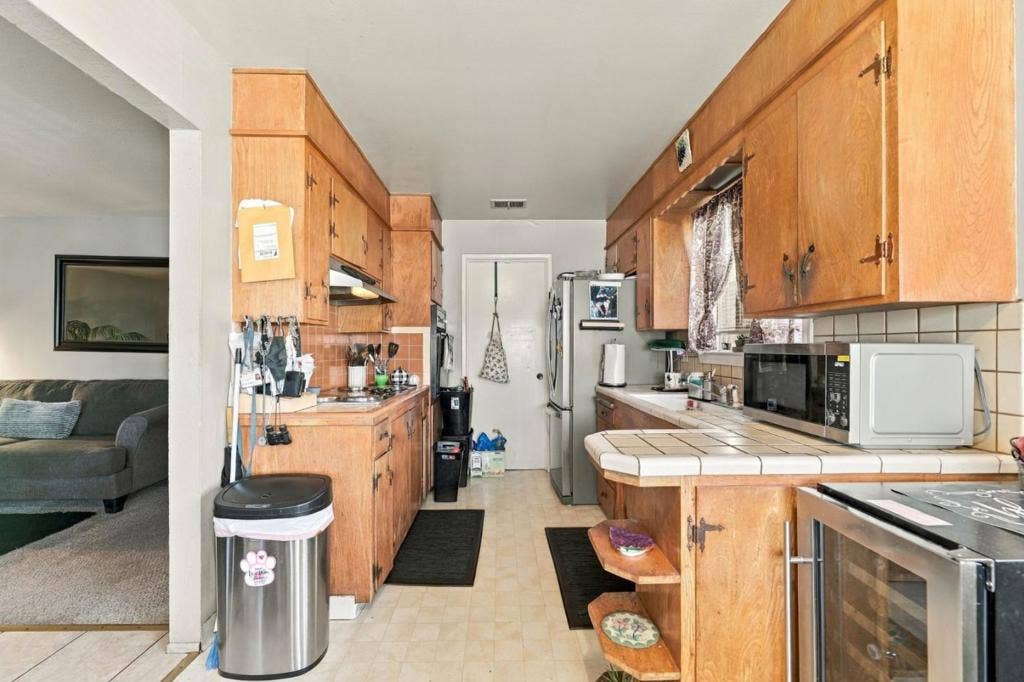 1643 Stardust Court, Santa Clara, CA 95050 1643 Stardust Court, Santa Clara, CA 95050