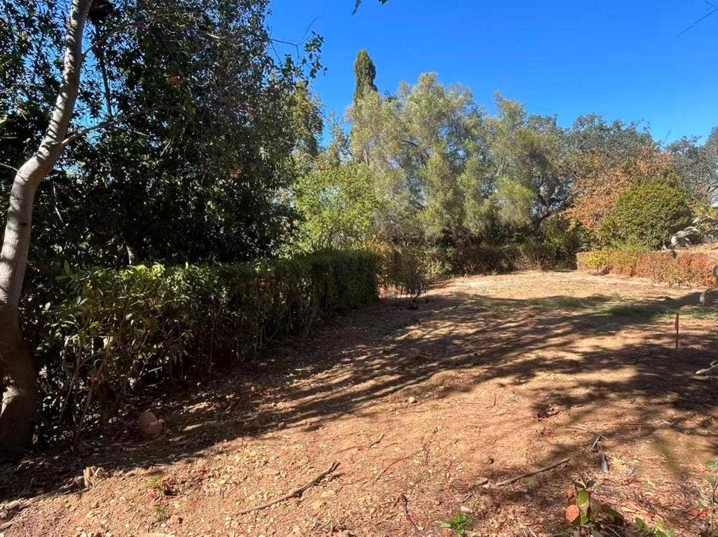 17135 Summit Way, Los Gatos, CA 95030 17135 Summit Way, Los Gatos, CA 95030