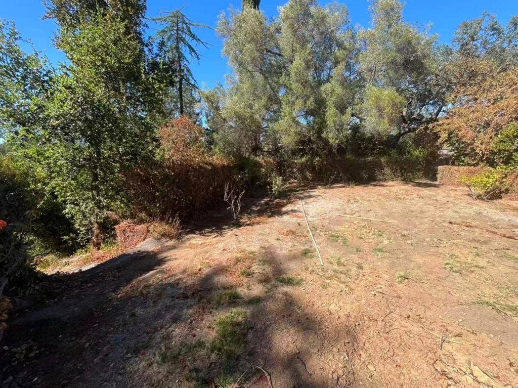 17135 Summit Way, Los Gatos, CA 95030 17135 Summit Way, Los Gatos, CA 95030