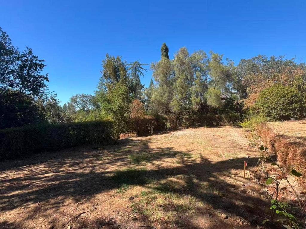 17135 Summit Way, Los Gatos, CA 95030 17135 Summit Way, Los Gatos, CA 95030