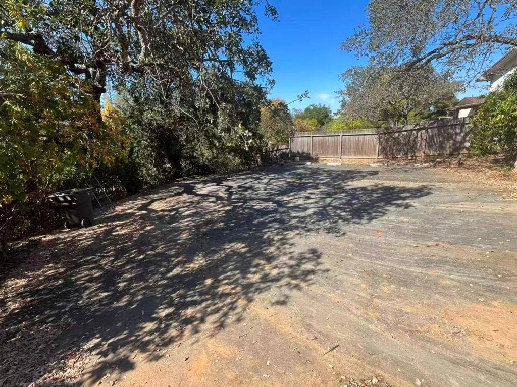 17135 Summit Way, Los Gatos, CA 95030 17135 Summit Way, Los Gatos, CA 95030