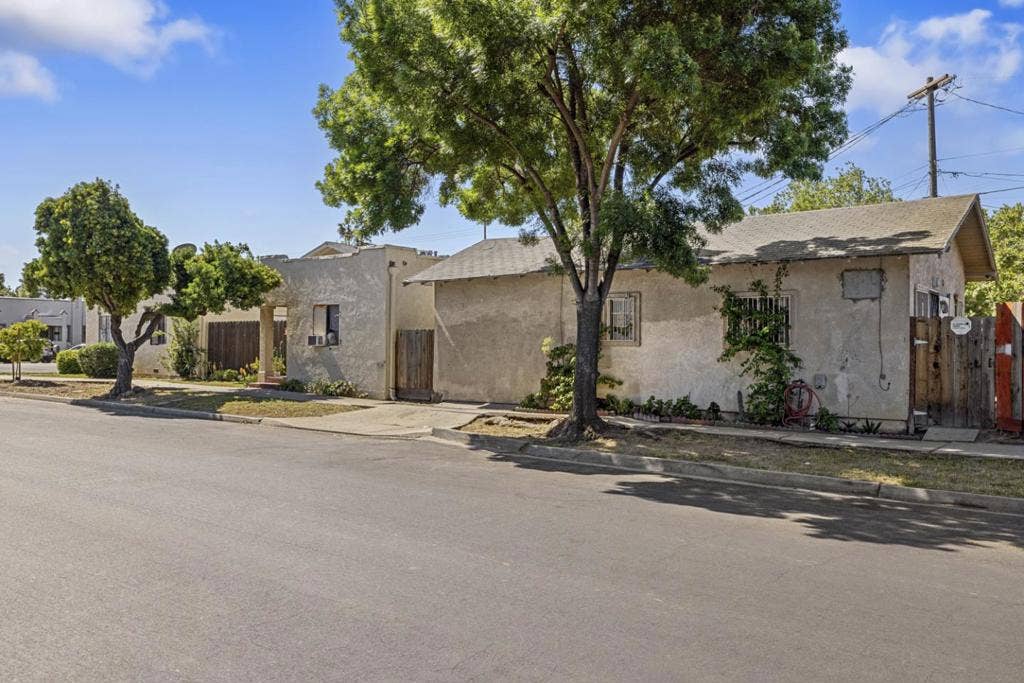510 S Washington Street, Modesto, CA 95351 510 S Washington Street, Modesto, CA 95351