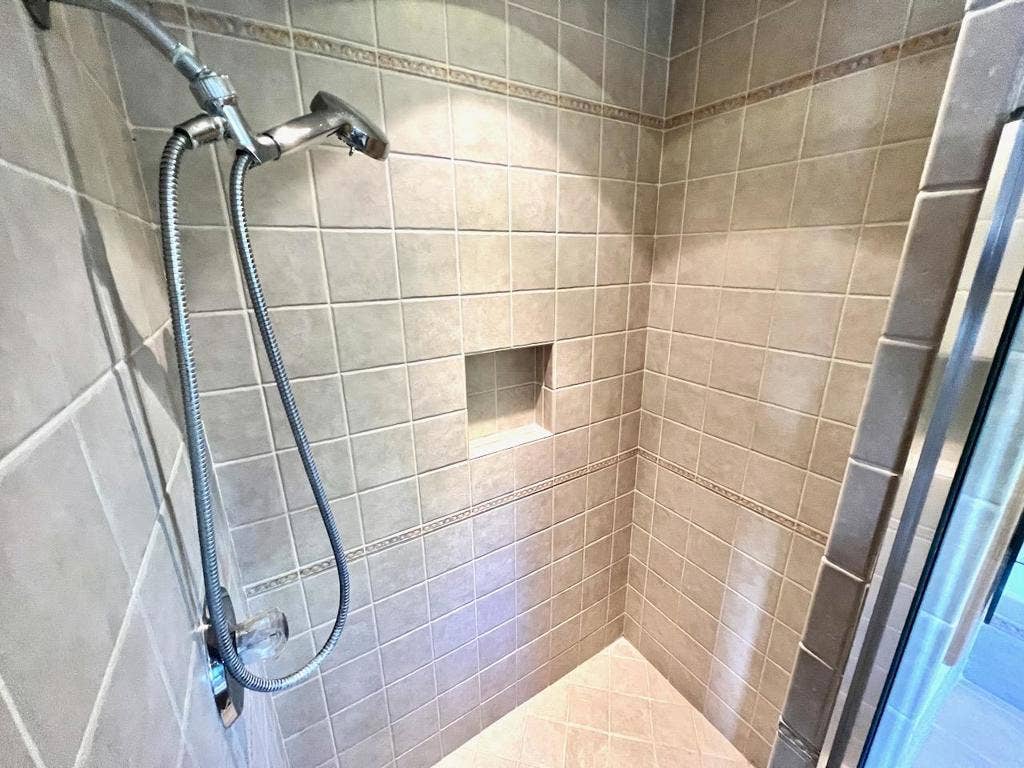 1586 Edmond Court, San Jose, CA 95125 1586 Edmond Court, San Jose, CA 95125