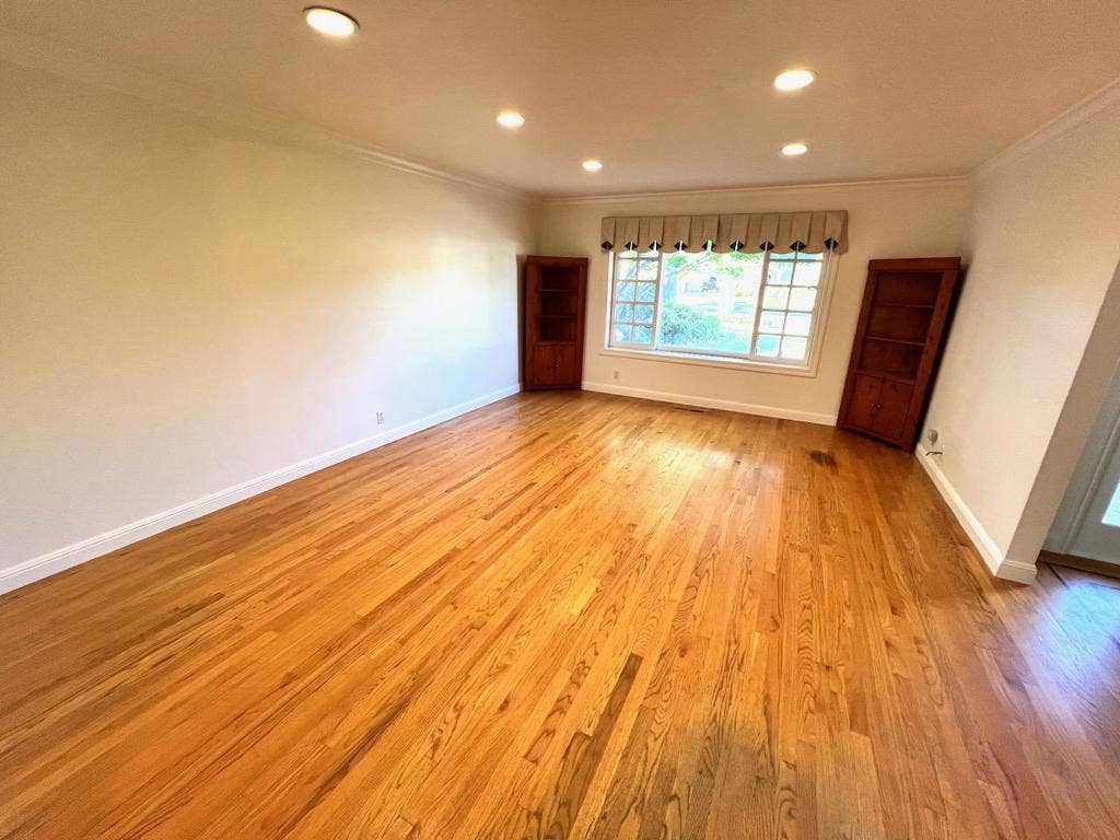 1586 Edmond Court, San Jose, CA 95125 1586 Edmond Court, San Jose, CA 95125
