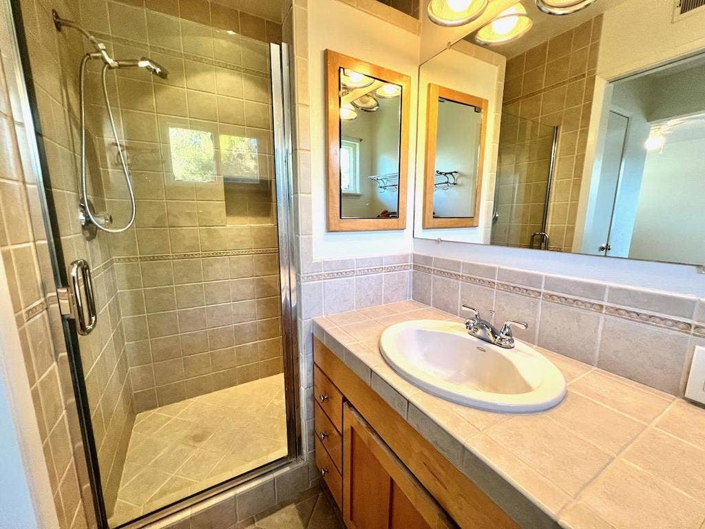 1586 Edmond Court, San Jose, CA 95125 1586 Edmond Court, San Jose, CA 95125