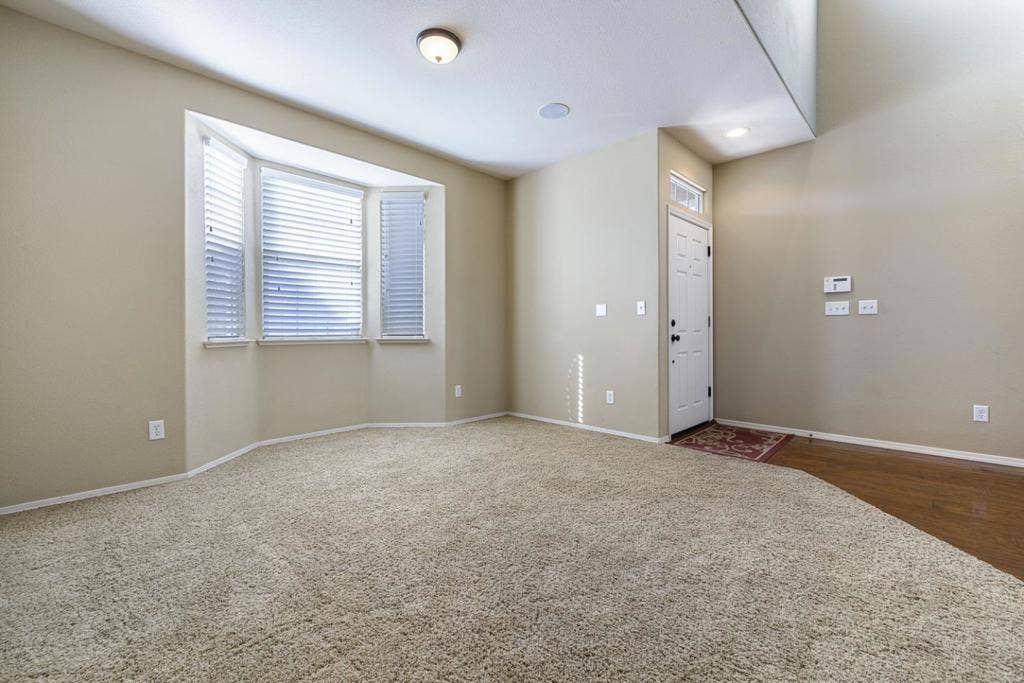 4129 W Cherry Tree Lane, Fresno, CA 93722 4129 W Cherry Tree Lane, Fresno, CA 93722