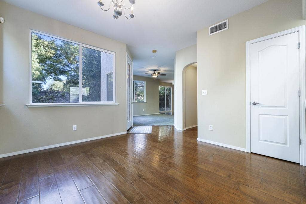 4129 W Cherry Tree Lane, Fresno, CA 93722 4129 W Cherry Tree Lane, Fresno, CA 93722