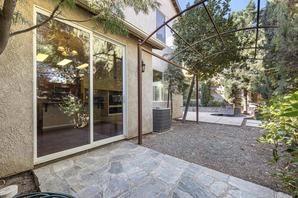 4129 W Cherry Tree Lane, Fresno, CA 93722 4129 W Cherry Tree Lane, Fresno, CA 93722