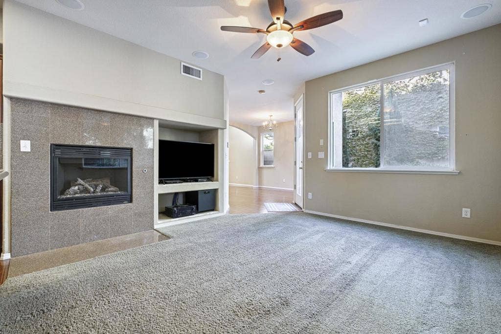 4129 W Cherry Tree Lane, Fresno, CA 93722 4129 W Cherry Tree Lane, Fresno, CA 93722