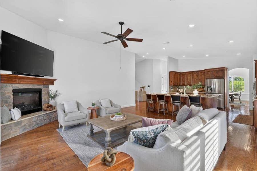 Property photo for 20 Tyler Court, Hollister, CA