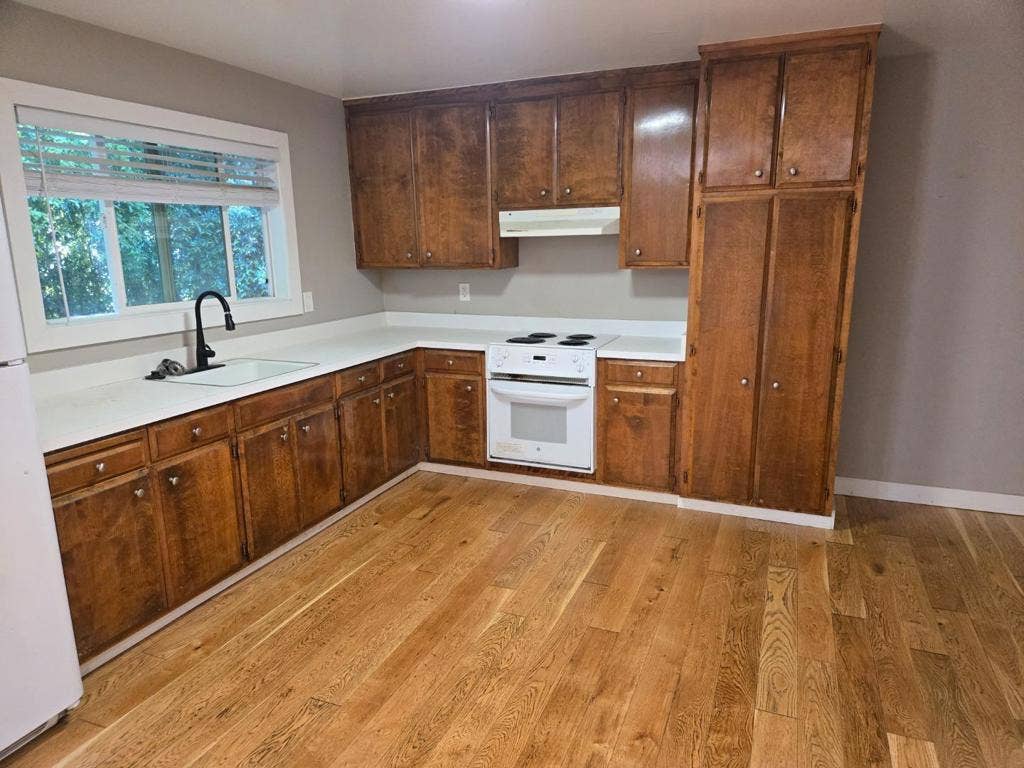 1021 Fulton Street, #3, Redwood City, CA 94061 1021 Fulton Street, #3, Redwood City, CA 94061
