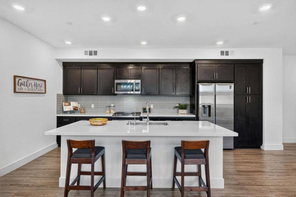 3690 Innovation Way, #303, Fremont, CA 94538 3690 Innovation Way, #303, Fremont, CA 94538