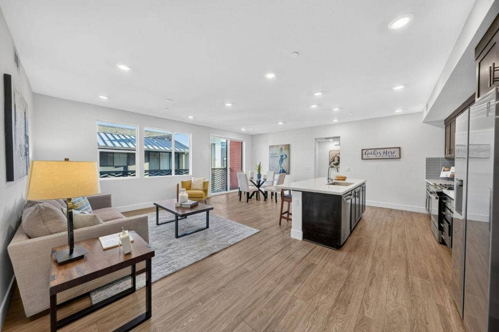 3690 Innovation Way, #303, Fremont, CA 94538 3690 Innovation Way, #303, Fremont, CA 94538