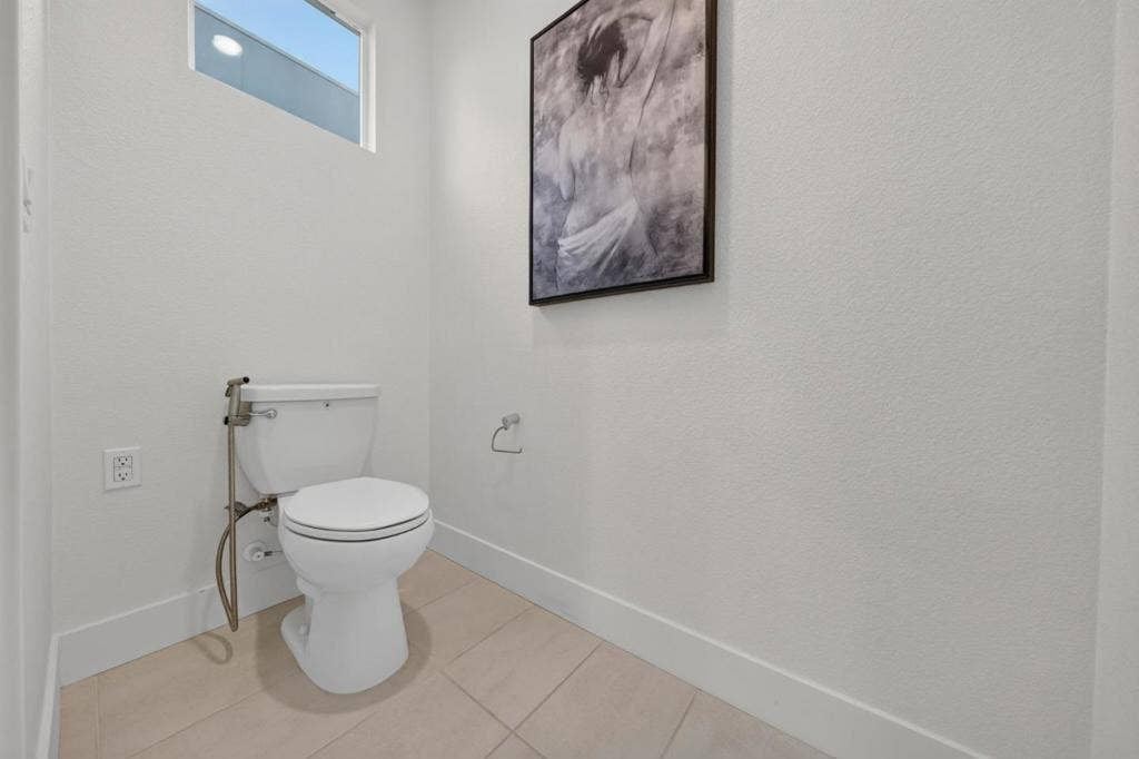 3690 Innovation Way, #303, Fremont, CA 94538 3690 Innovation Way, #303, Fremont, CA 94538