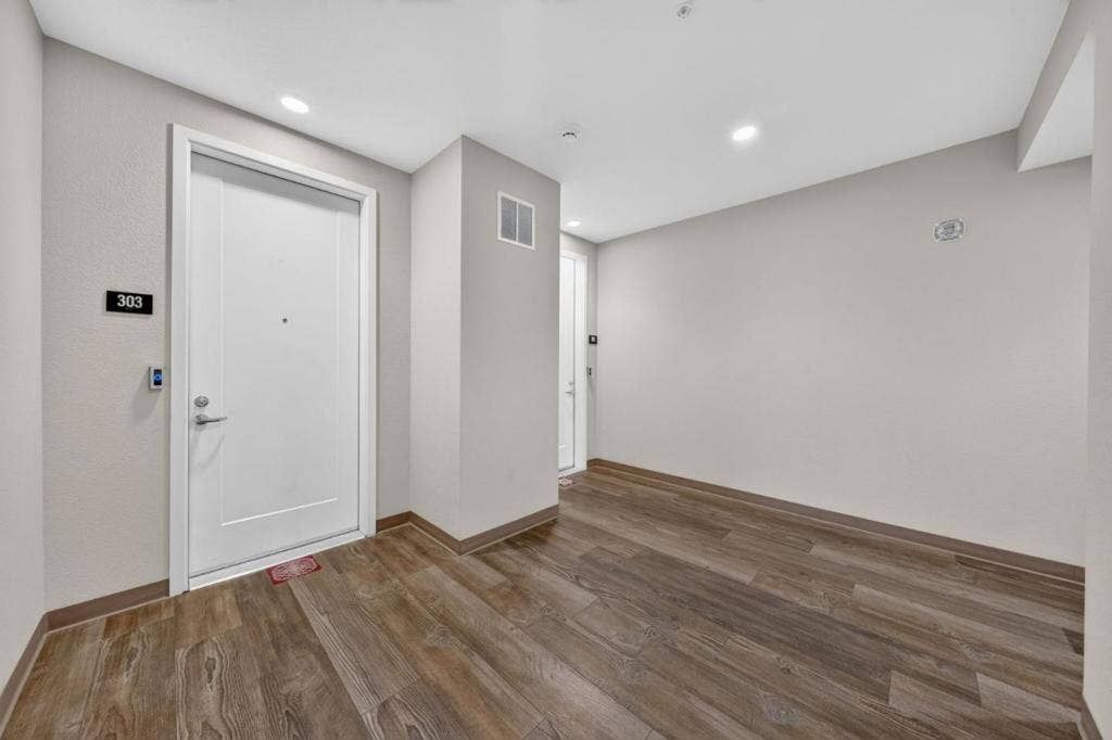 3690 Innovation Way, #303, Fremont, CA 94538 3690 Innovation Way, #303, Fremont, CA 94538