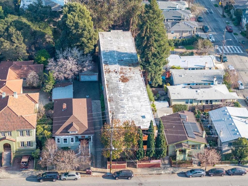 5412 Claremont Avenue, Oakland, CA 94618 5412 Claremont Avenue, Oakland, CA 94618