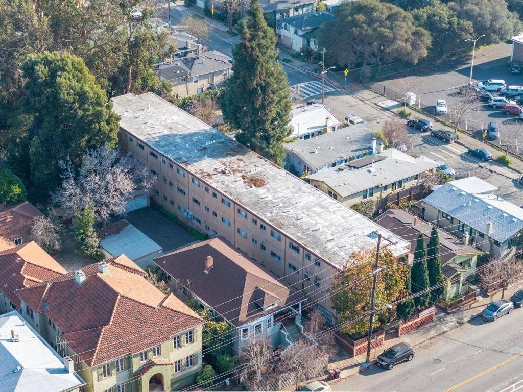 5412 Claremont Avenue, Oakland, CA 94618 5412 Claremont Avenue, Oakland, CA 94618