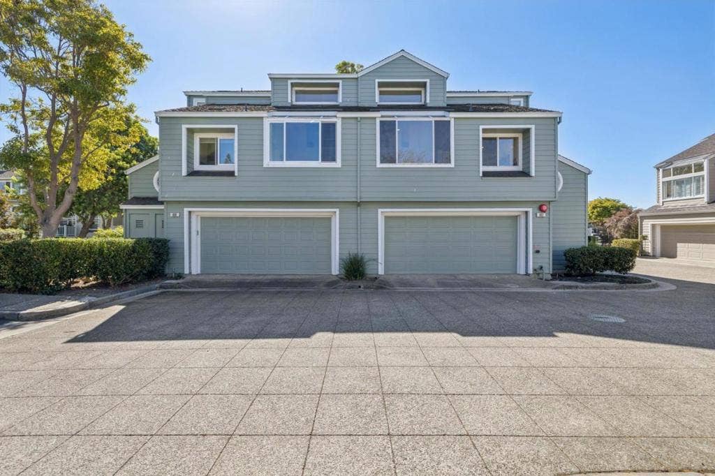 802 Intrepid Lane, Redwood City, CA 94065 802 Intrepid Lane, Redwood City, CA 94065