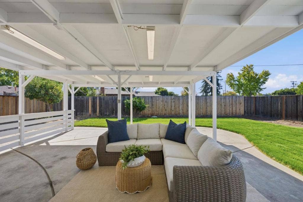 San Jose, CA 95124 San Jose, CA 95124