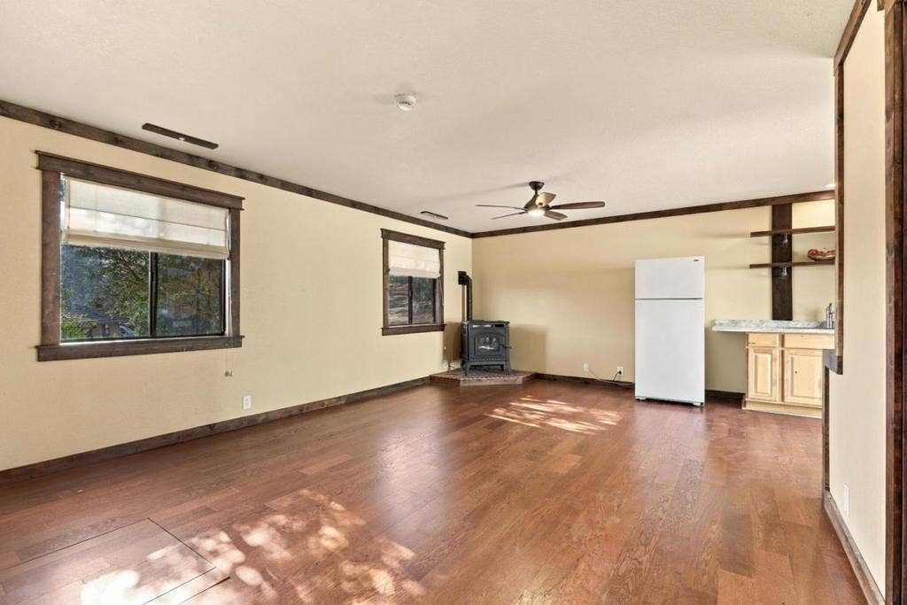 7710 Fallen Leaf Lane, Salinas, CA 93907