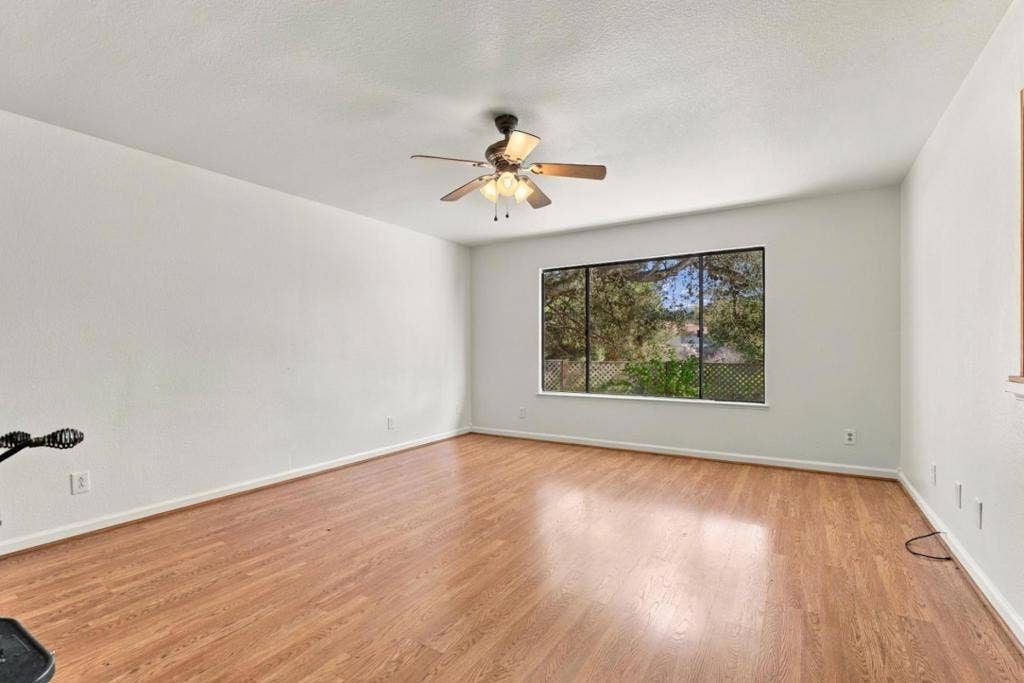 7710 Fallen Leaf Lane, Salinas, CA 93907