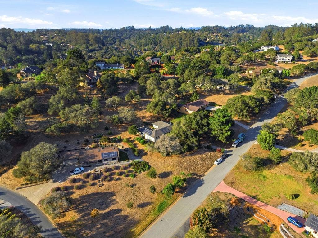 7710 Fallen Leaf Lane, Salinas, CA 93907