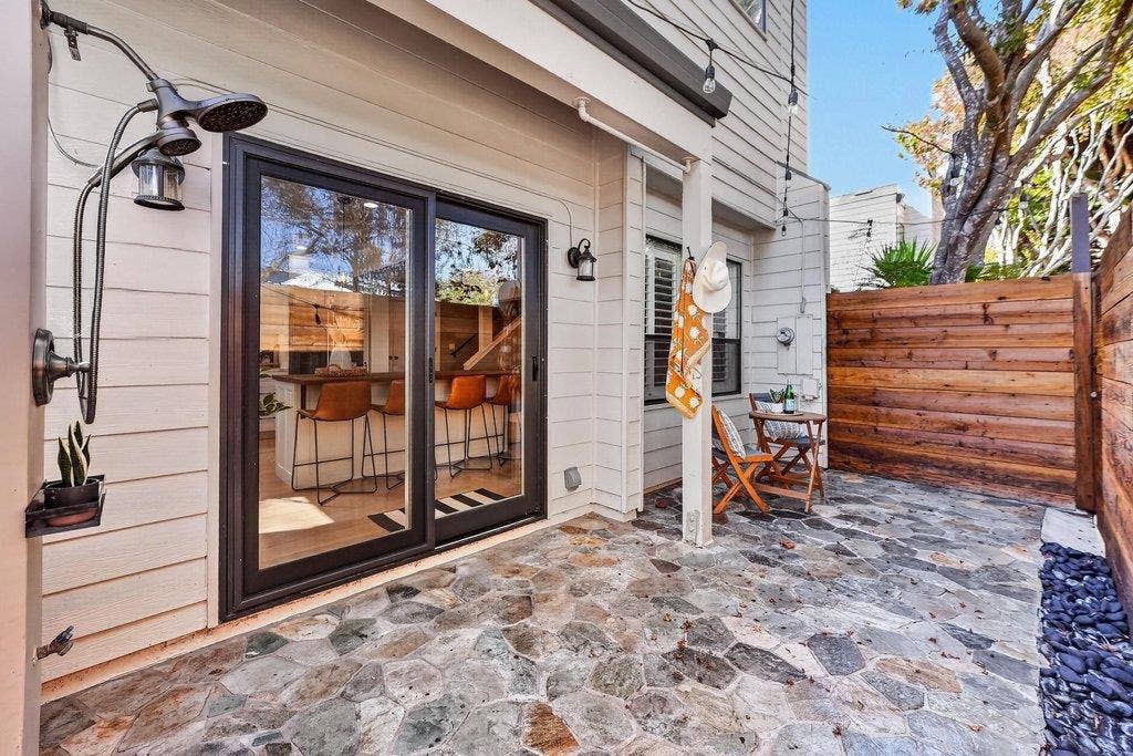 3839 Brommer Street, Santa Cruz, CA 95062