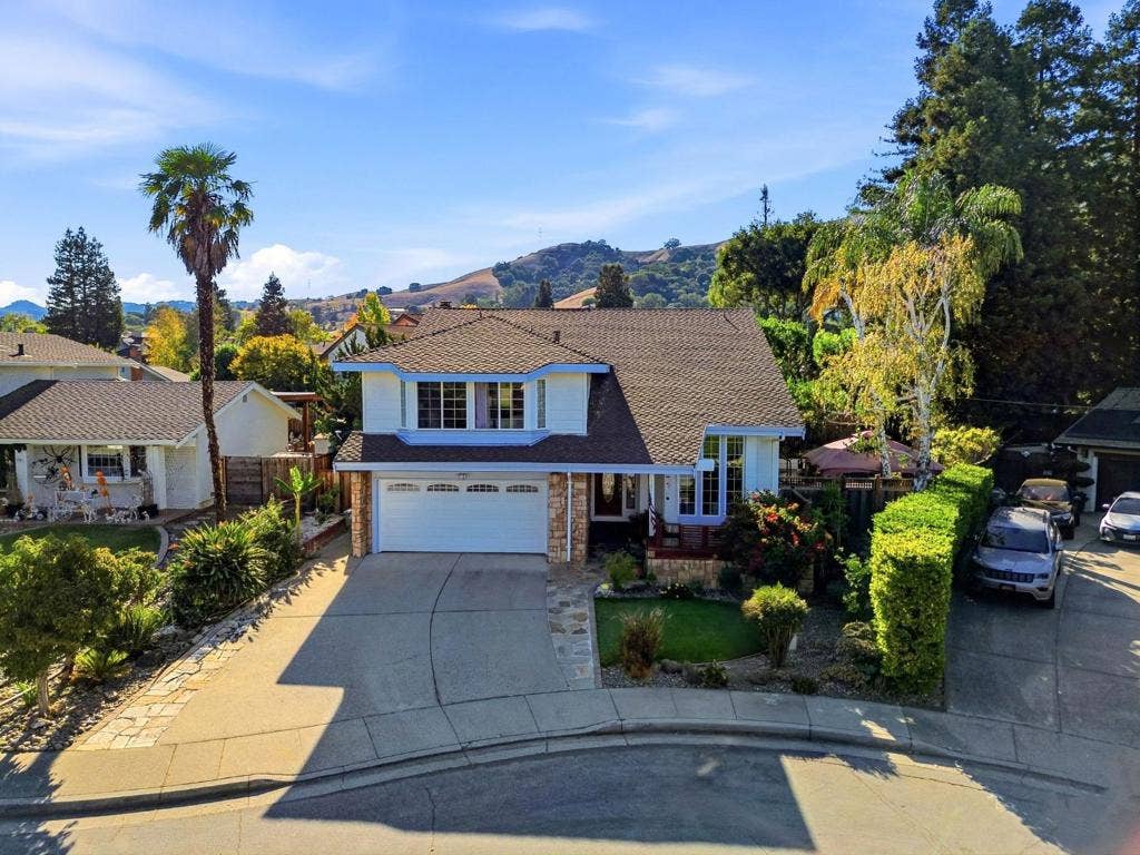 16761 Dry Creek Court, Morgan Hill, CA 95037