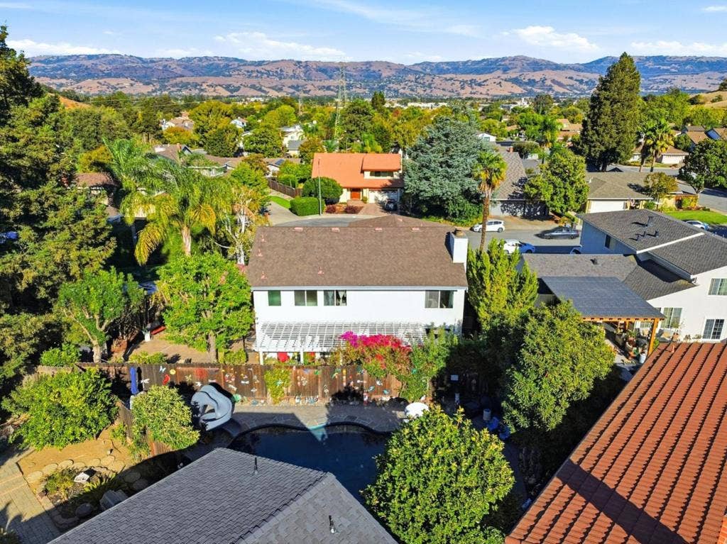 16761 Dry Creek Court, Morgan Hill, CA 95037