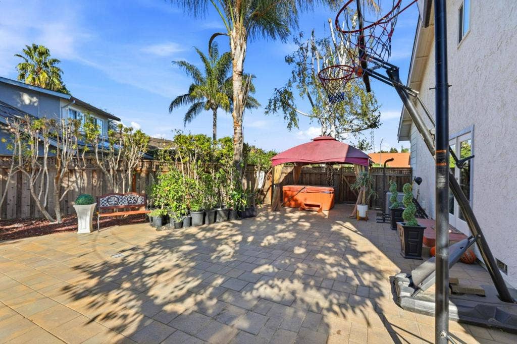 16761 Dry Creek Court, Morgan Hill, CA 95037