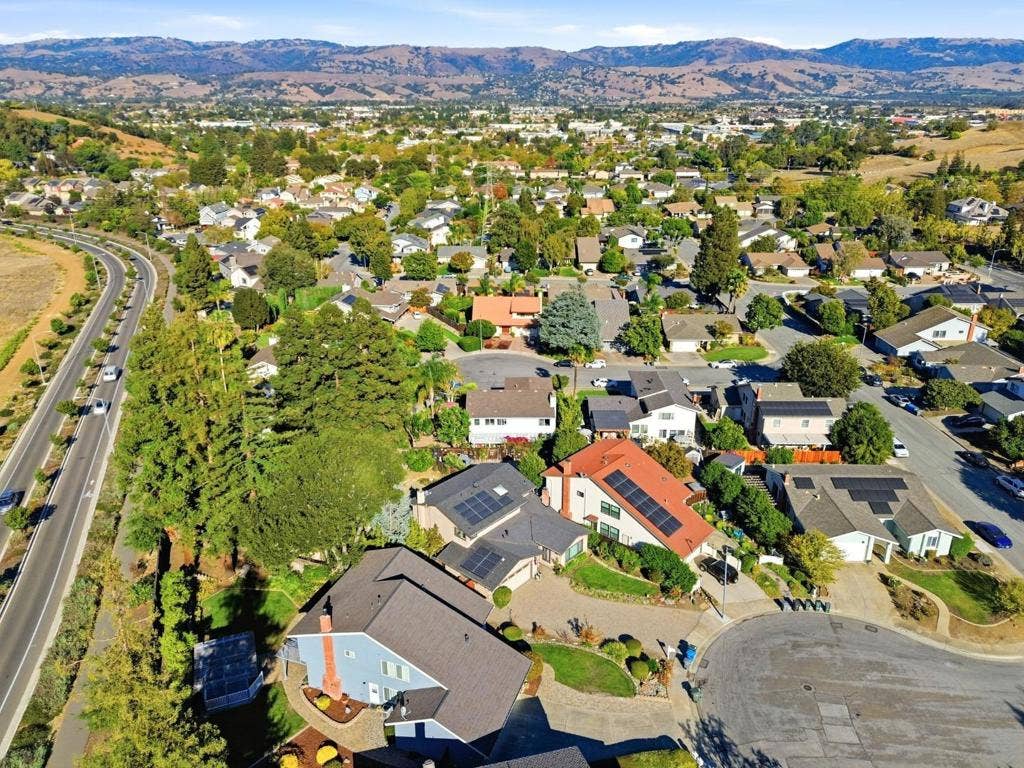 16761 Dry Creek Court, Morgan Hill, CA 95037